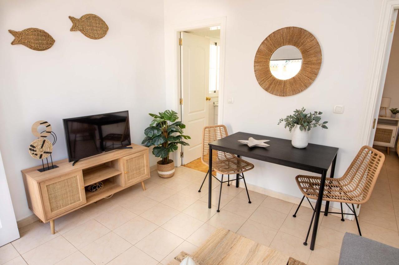 Apartamento Pedregalejo Playa Malaga Exterior photo